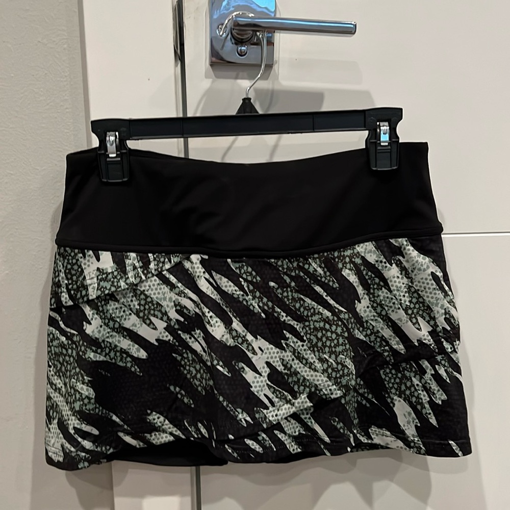 File tennis skirt